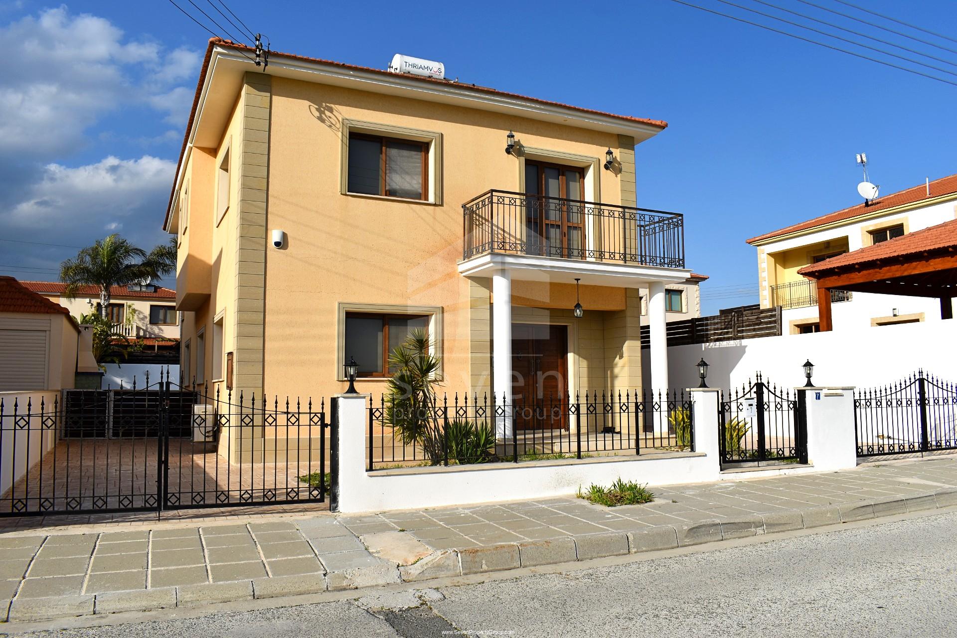 4BED HOUSE IN PYLA