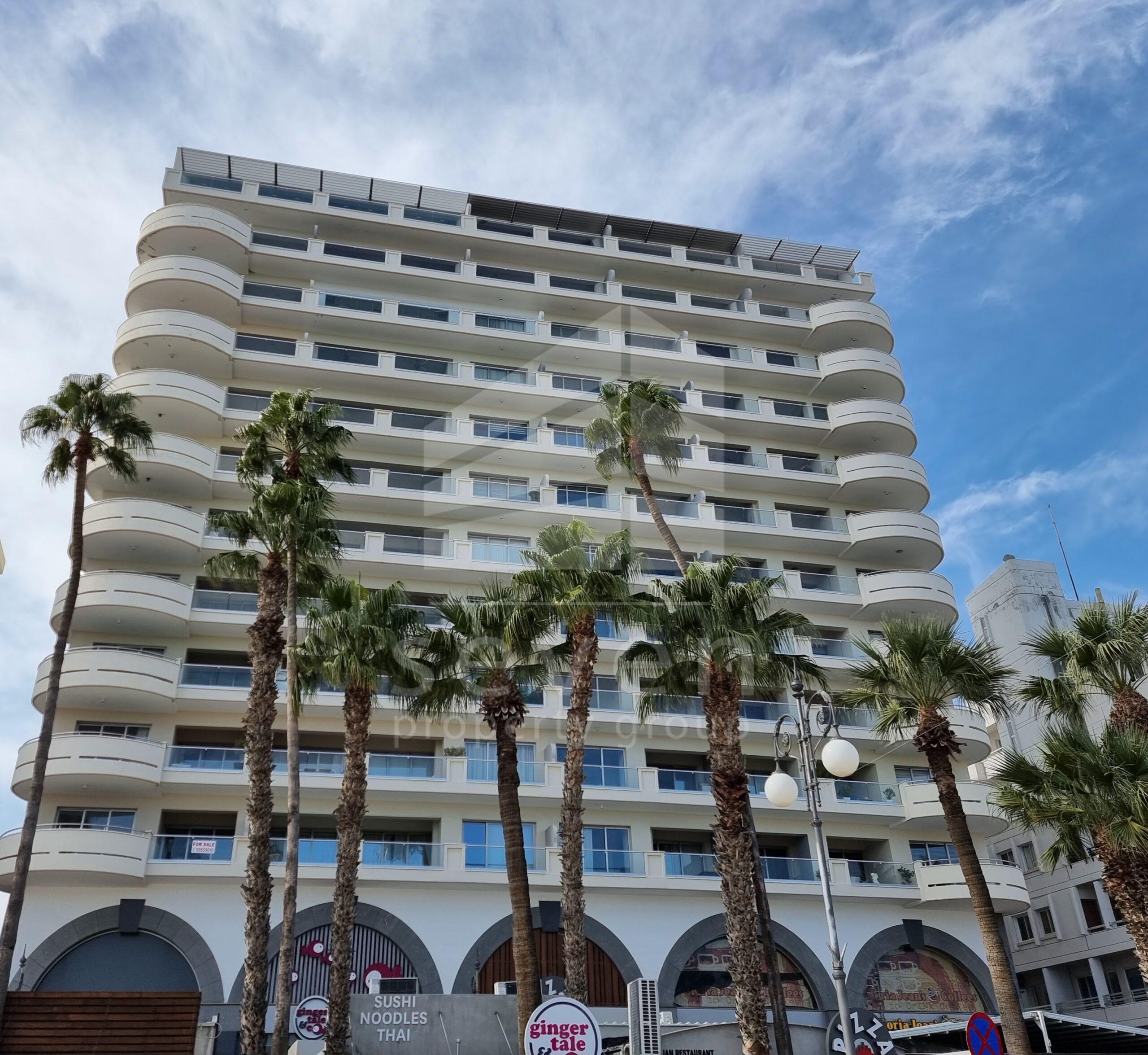 3BED APARTMENT FOR SALE IN LARNACA BEACHFRONT