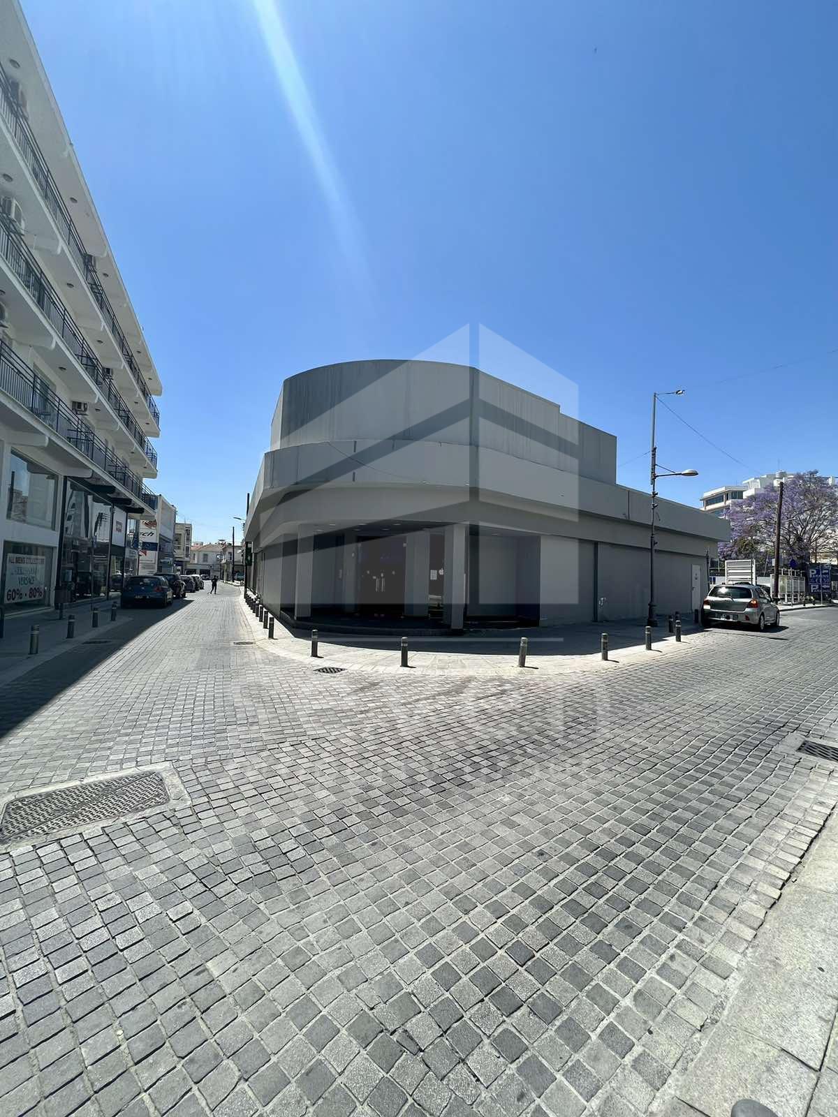 COMMERCIAL SHOP FOR RENT IN LARNACA